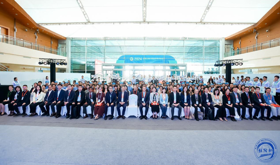 第三屆“絲路杯”國際口腔醫(yī)學(xué)生臨床技能邀請賽